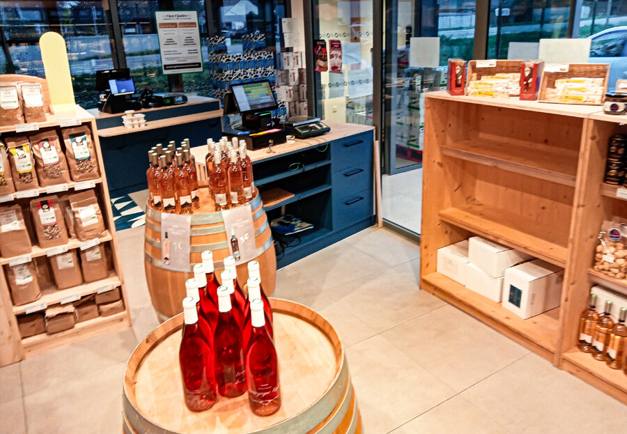 Installation caisse enregistreuse et balances fromagerie Halles de Gilly